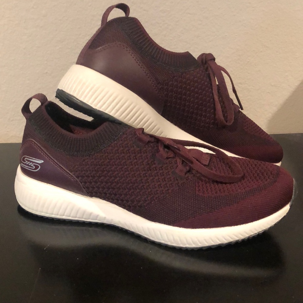 Maroon Skechers “Bobs” Memory Foam Size 9